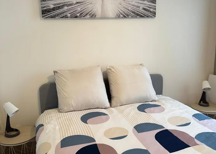 Le Vivaldi 33 M - Parking * 艾克斯莱班